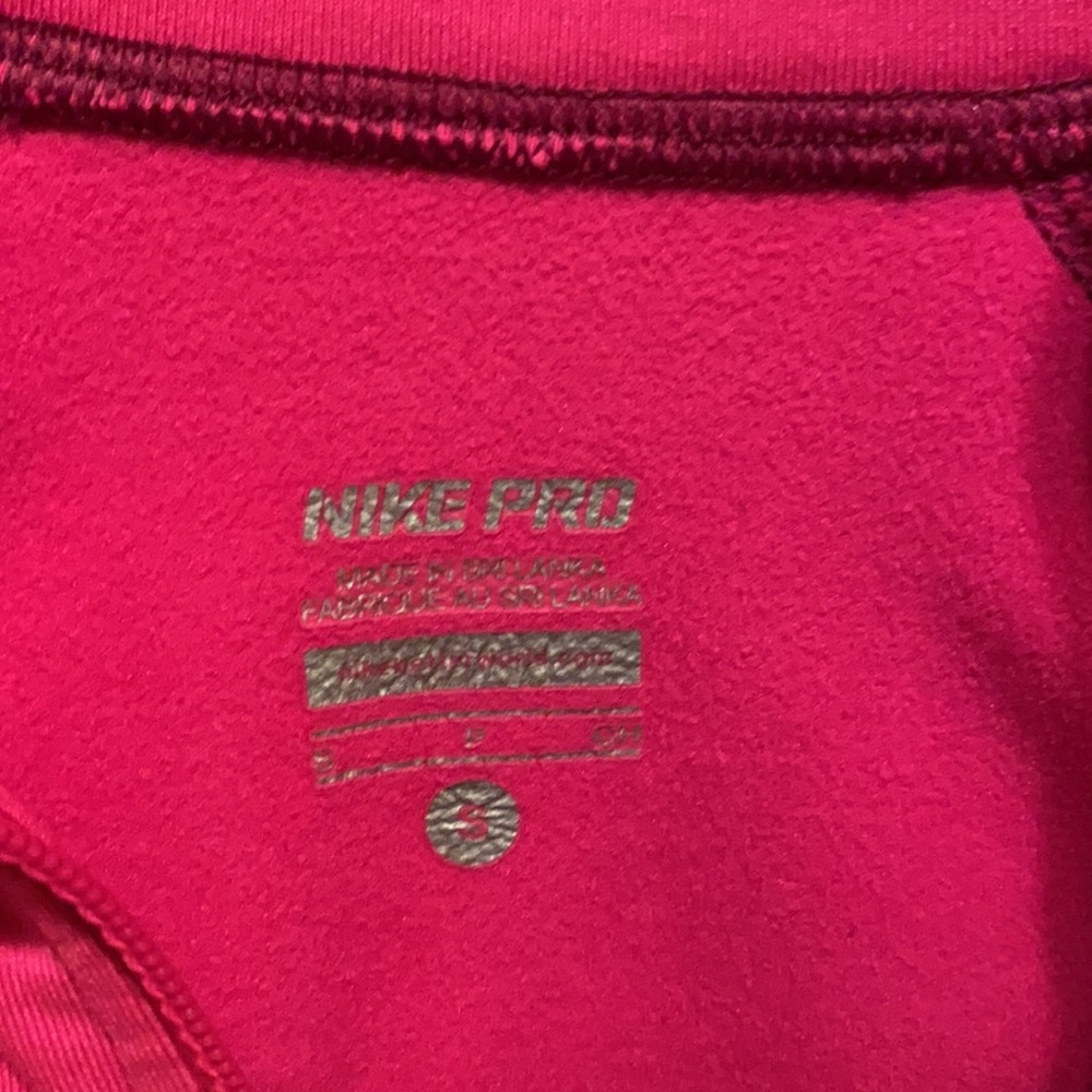 Nike pullover - Picture 2 of 2